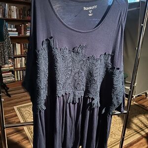 Roaman's Navy Blue Women's Top size 1X, Tunic style